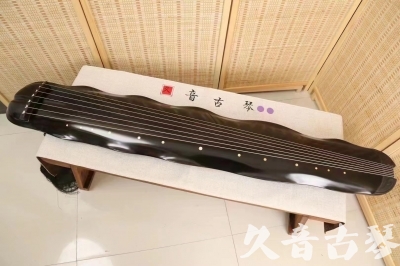 新乡市●久音古琴  ●今日推荐20240222  [高级精品演奏级蕉叶式]