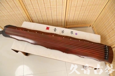 新乡市●久音古琴  ●典藏系列 20240524 [红洒金竹节]